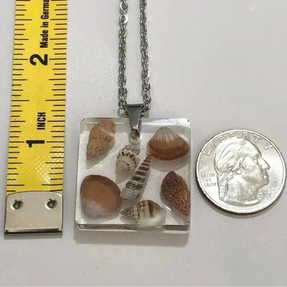Real Mini Seashells Square Stainless Steel Necklace Handmade New NWT - Picture 4 of 4